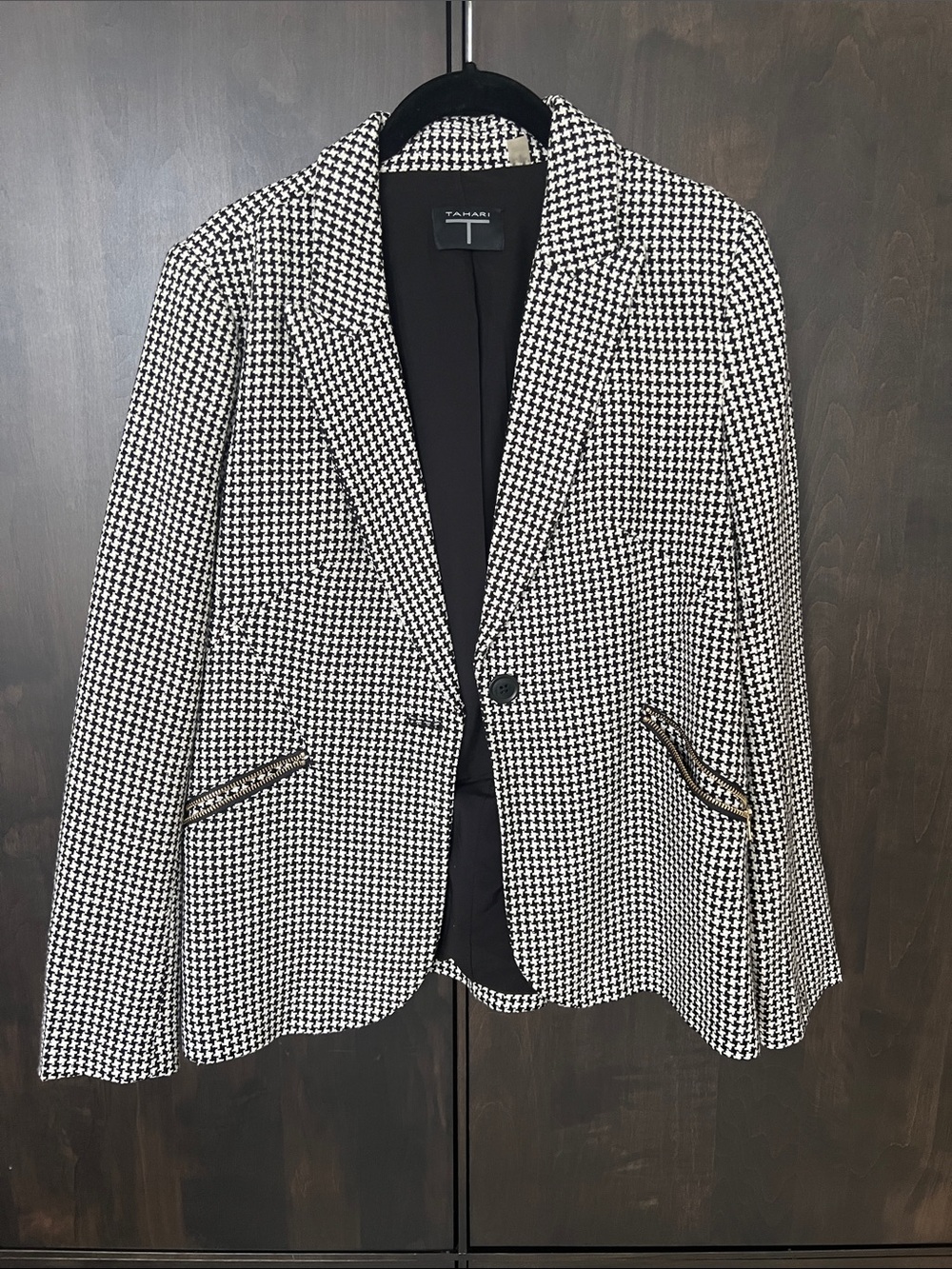 Tahari Black and White Houndstooth Single-Button Blazer with Gold zipper detail